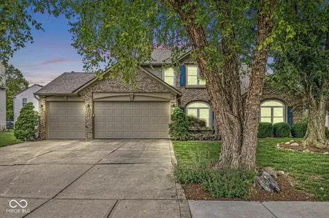 6733 Berkshire Drive Zionsville IN 46077