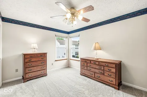 6733 Berkshire Drive Zionsville IN 46077