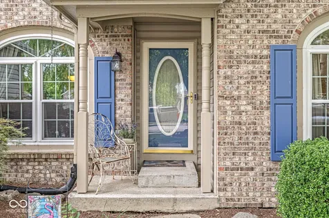 6733 Berkshire Drive Zionsville IN 46077