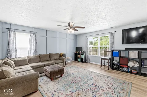 840 Ponderosa Pine Drive Whiteland IN 46184