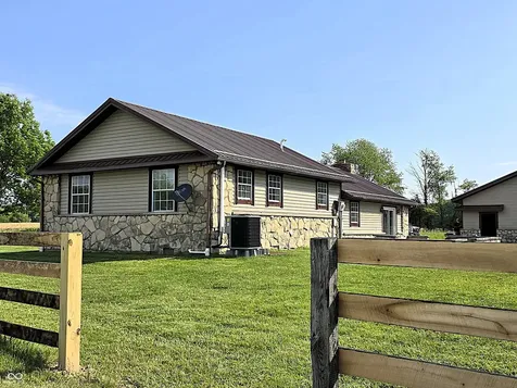 6736 W County Road 675 S Reelsville IN 46171