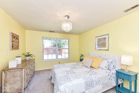 9691 Roxbury Drive Fishers IN 46038