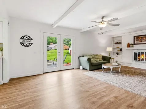 3232 Fairlawn Drive Columbus IN 47203