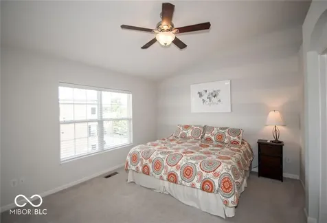 11563 Reagan Drive Fishers IN 46038