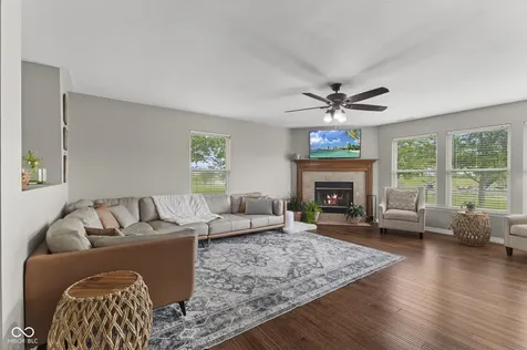 5334 Lily Pad Lane Indianapolis IN 46237