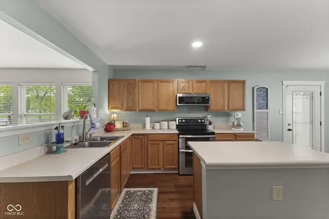 5334 Lily Pad Lane Indianapolis IN 46237