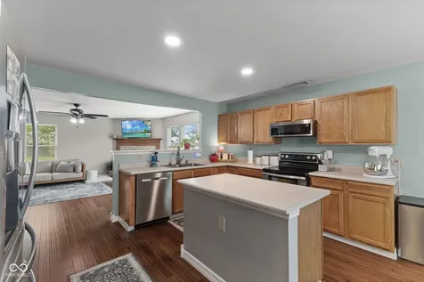 5334 Lily Pad Lane Indianapolis IN 46237