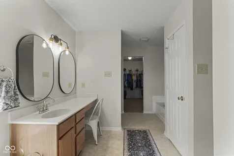 5334 Lily Pad Lane Indianapolis IN 46237