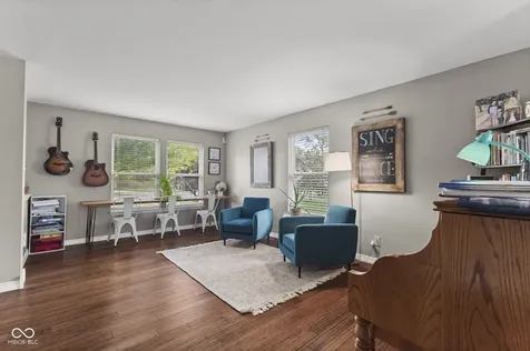 5334 Lily Pad Lane Indianapolis IN 46237