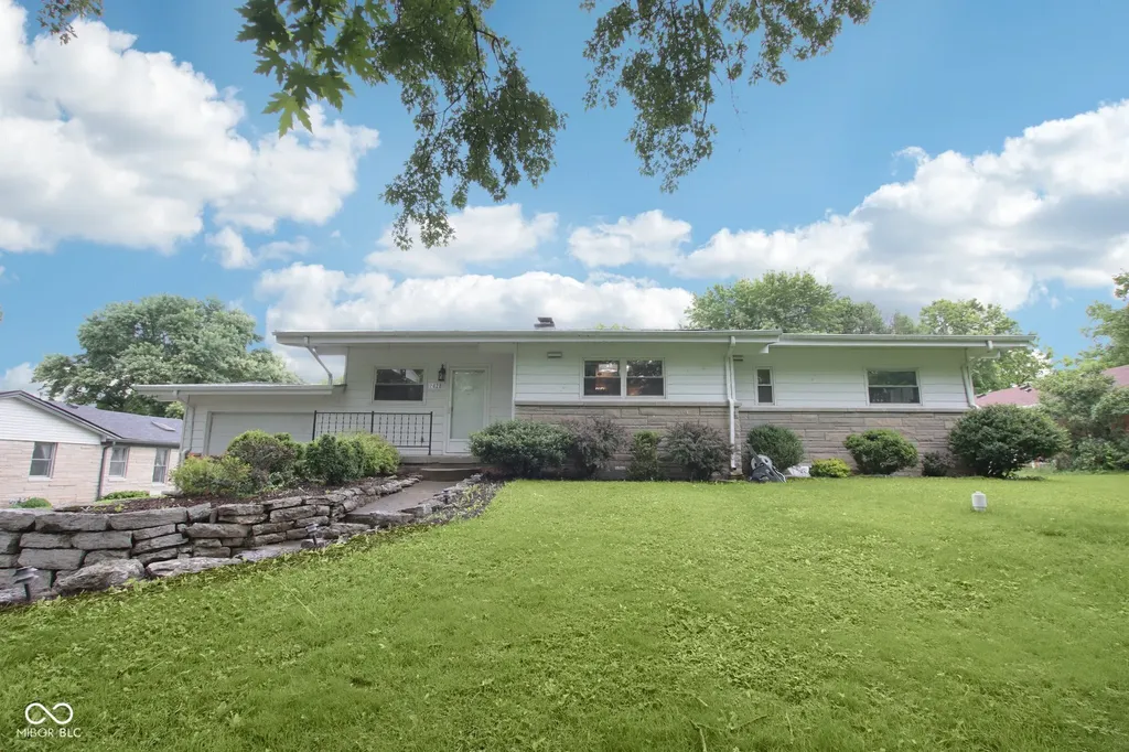 2428 Tulip Drive S Indianapolis IN 46227