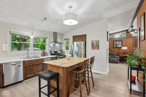 2428 Tulip Drive S Indianapolis IN 46227