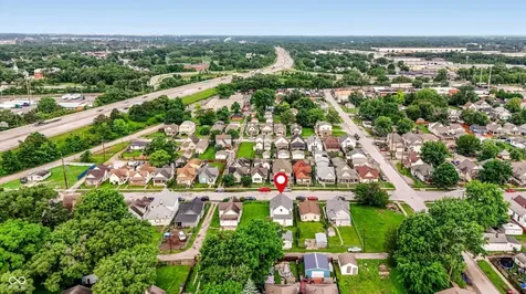 817 Division Street Indianapolis IN 46221