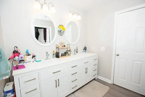 7602 W Mockingbird Court Fairland IN 46126