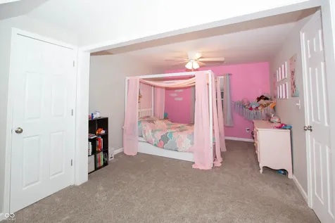 7602 W Mockingbird Court Fairland IN 46126