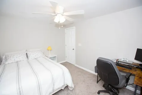 7602 W Mockingbird Court Fairland IN 46126