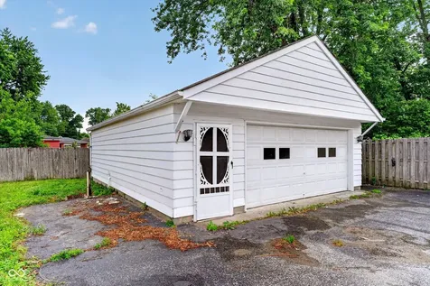 1011 E Elbert Street Indianapolis IN 46227