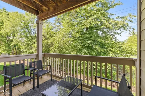 8750 Yardley Court Indianapolis IN 46268