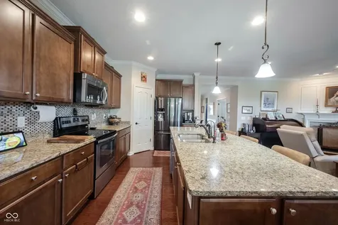 12893 Mondavi Drive Fishers IN 46037