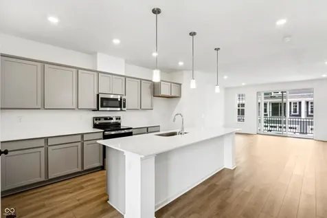 5758 Arcade Boulevard Mccordsville IN 46055