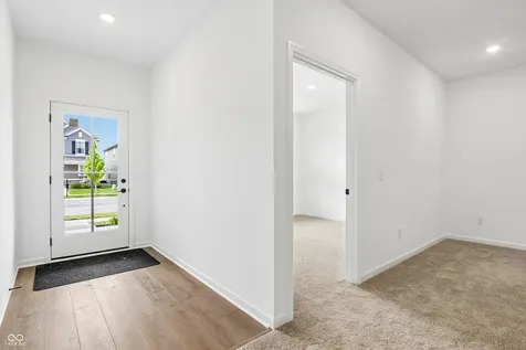 5758 Arcade Boulevard Mccordsville IN 46055