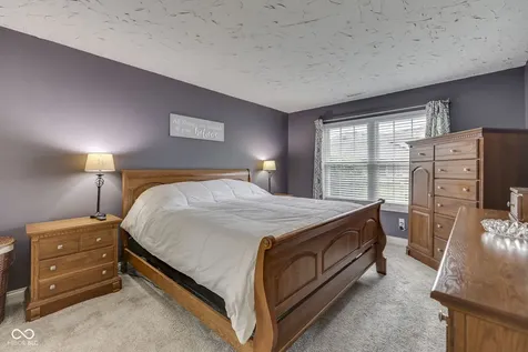 6136 Rockwell Place Indianapolis IN 46237
