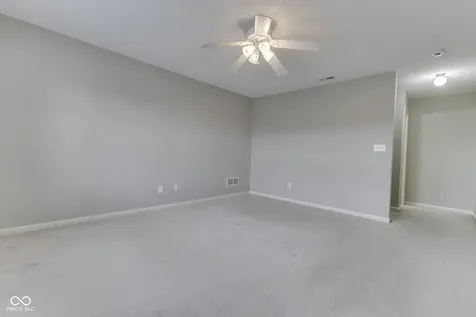6136 Rockwell Place Indianapolis IN 46237