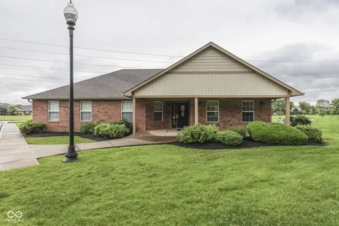 6136 Rockwell Place Indianapolis IN 46237