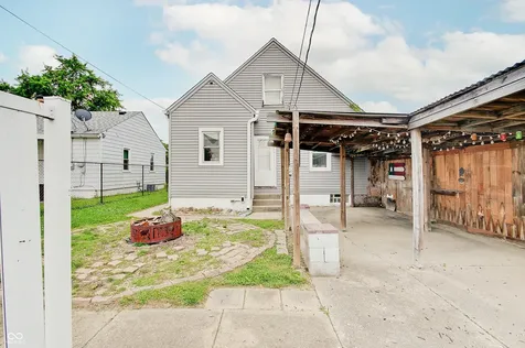 73 S 3rd Avenue Beech Grove IN 46107