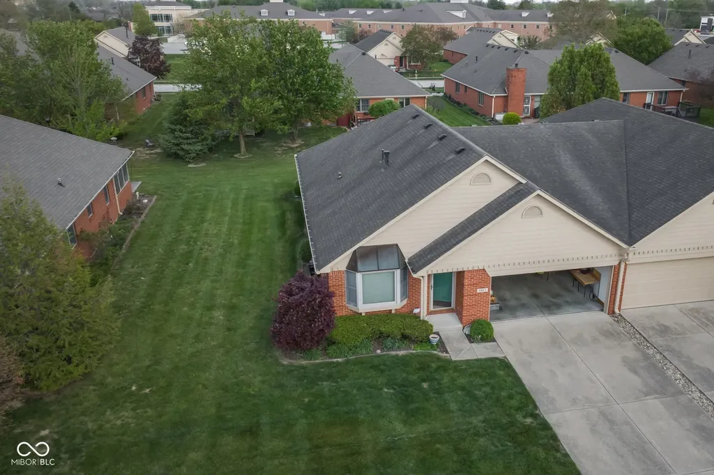 2857 Colony Lake West Drive Plainfield IN 46168