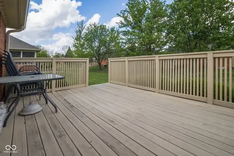 2857 Colony Lake West Drive Plainfield IN 46168