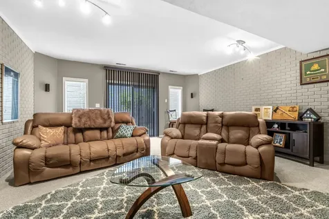 1122 Bitterwood Court Columbus IN 47201