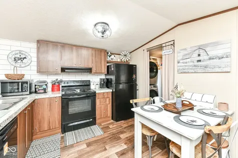 30 Blue Water Drive Cicero IN 46034