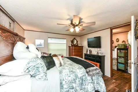 30 Blue Water Drive Cicero IN 46034