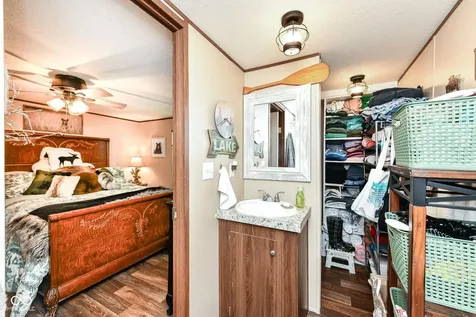 30 Blue Water Drive Cicero IN 46034