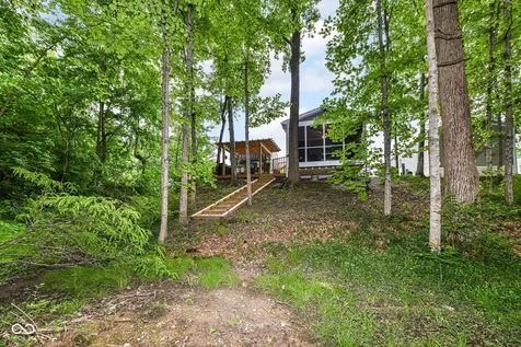 30 Blue Water Drive Cicero IN 46034