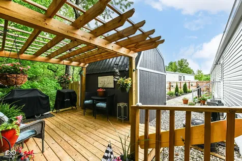 30 Blue Water Drive Cicero IN 46034