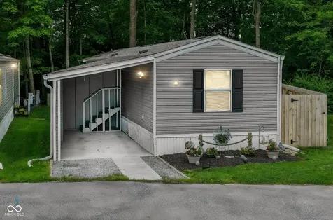 30 Blue Water Drive Cicero IN 46034