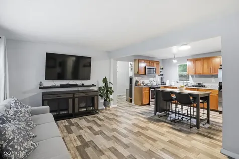 5230 Cheryl Lane Indianapolis IN 46203