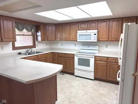 423 Alexander Drive Seymour IN 47274