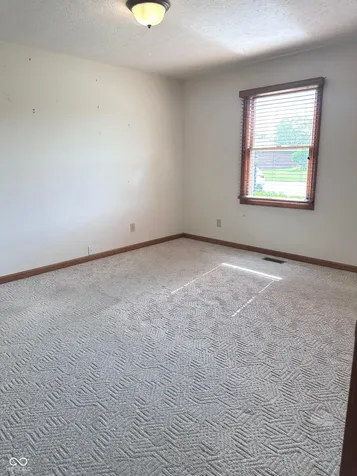 423 Alexander Drive Seymour IN 47274