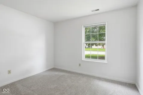 6235 Miller Woods Lane Indianapolis IN 46237