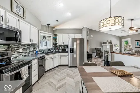 330 Southway Court Bargersville IN 46106