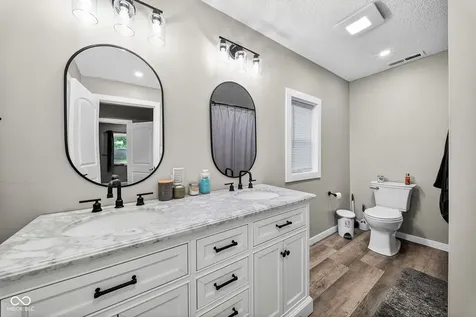 1707 E Wabash Avenue Crawfordsville IN 47933