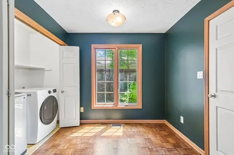 5214 Fawn Hill Court Indianapolis IN 46226