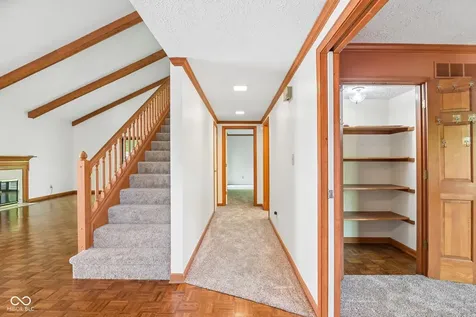 5214 Fawn Hill Court Indianapolis IN 46226
