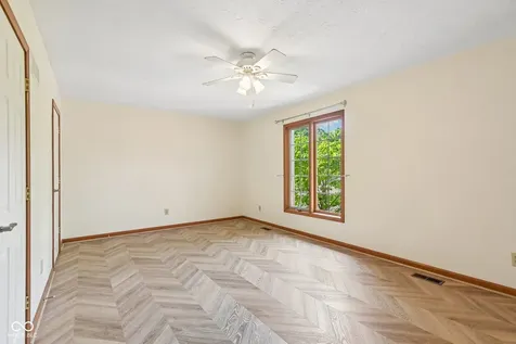 5214 Fawn Hill Court Indianapolis IN 46226