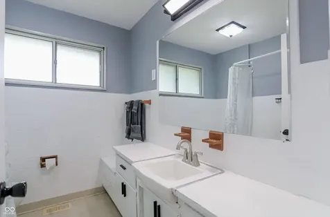 1152 E Cragmont Drive Indianapolis IN 46227