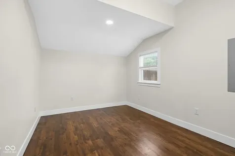 831 Dawson Street Indianapolis IN 46203