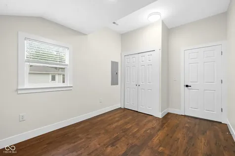 831 Dawson Street Indianapolis IN 46203