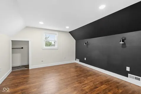 831 Dawson Street Indianapolis IN 46203
